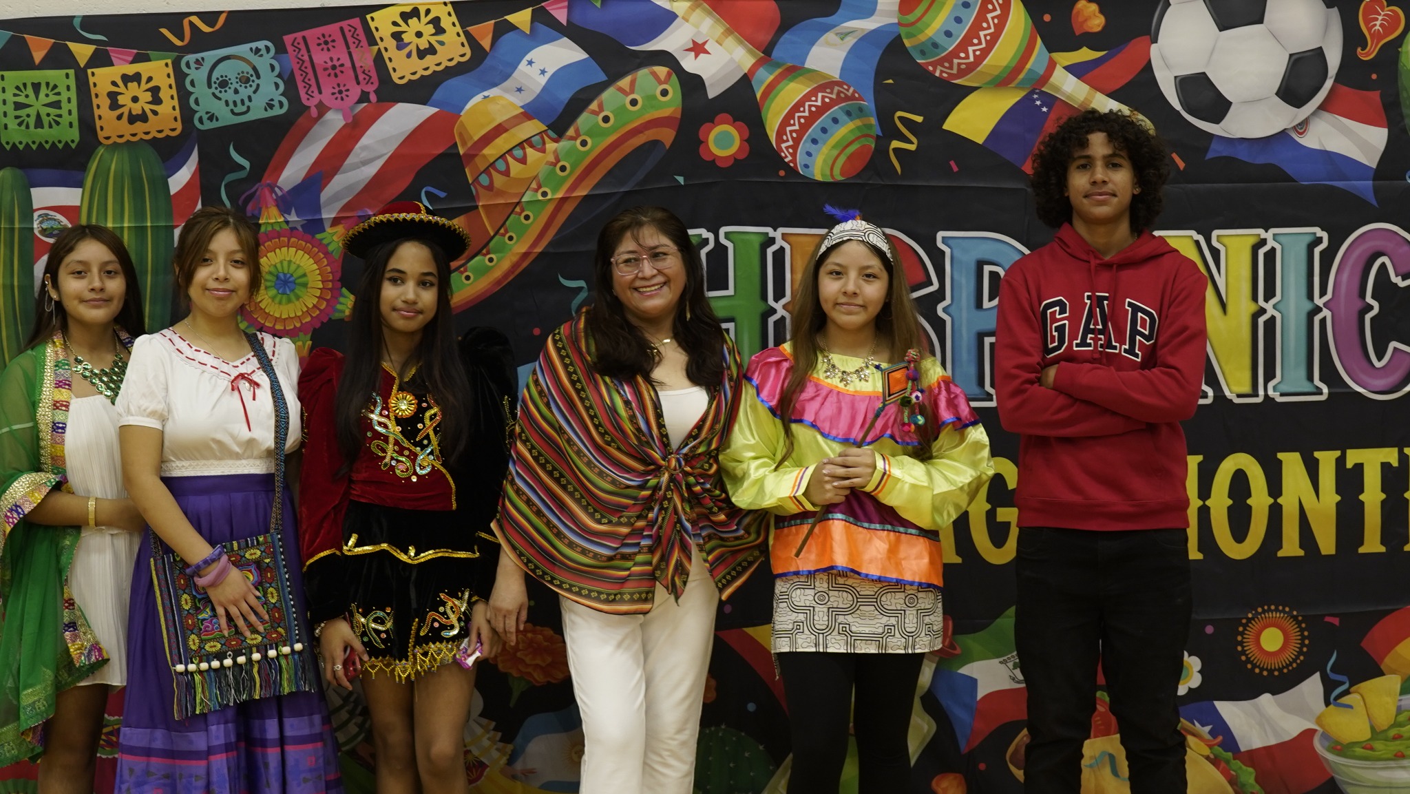 Marisabel y su comunidad educativa